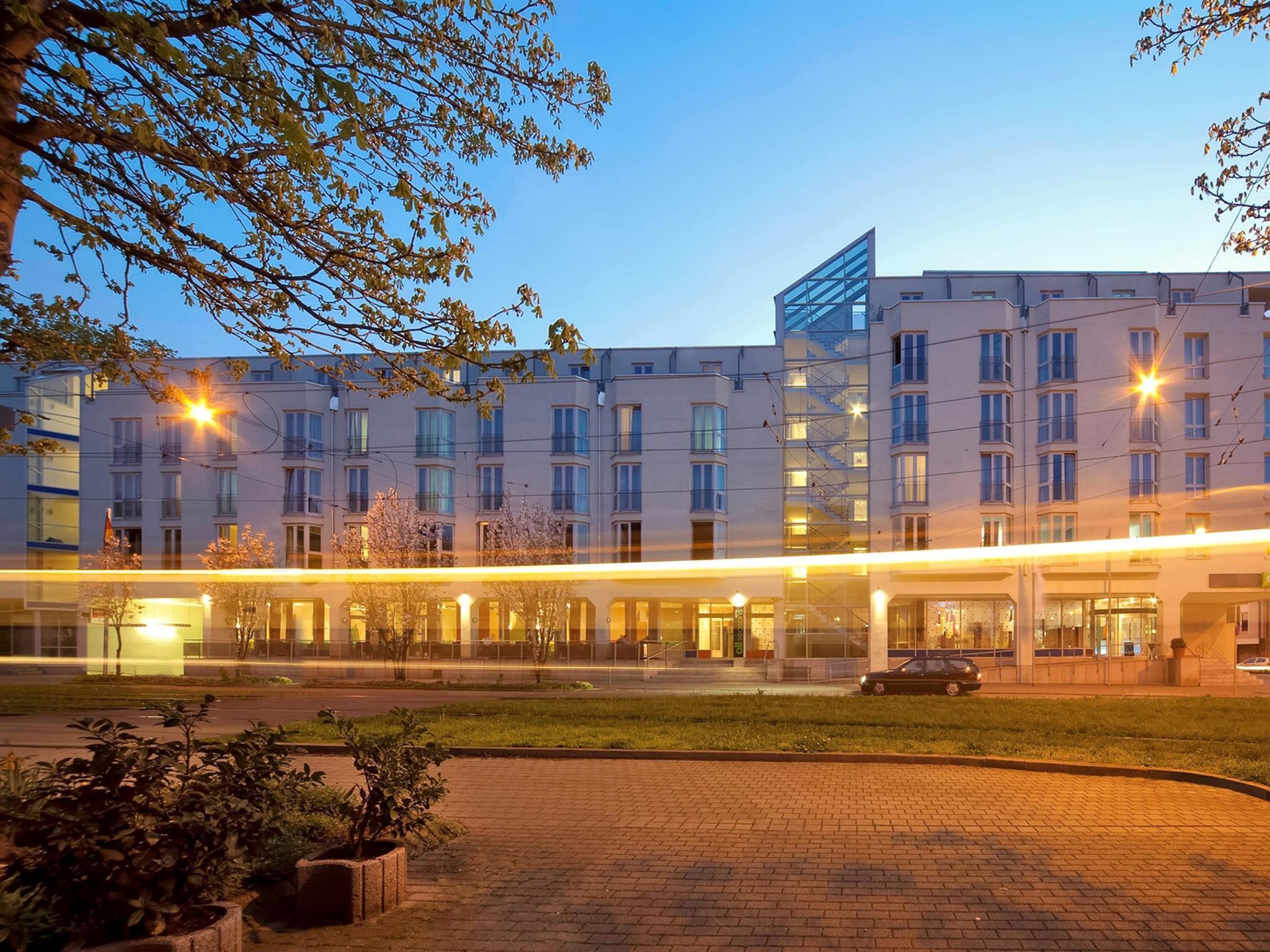 Ibis Styles Stuttgart Hotel Exterior photo